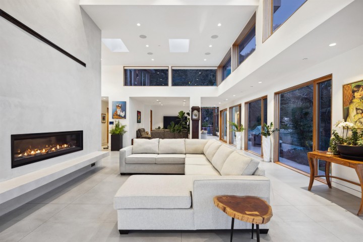 Photo 10 at 15 Brunswick Beach Road, Lions Bay, West Vancouver