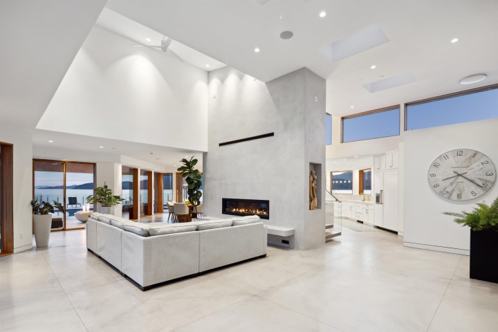 Photo 11 at 15 Brunswick Beach Road, Lions Bay, West Vancouver