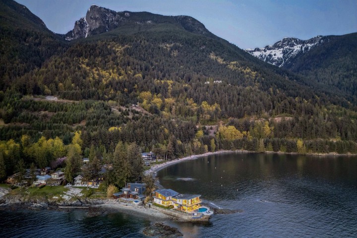 Photo 31 at 15 Brunswick Beach Road, Lions Bay, West Vancouver