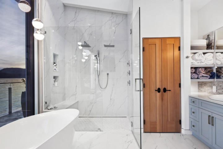 Photo 21 at 15 Brunswick Beach Road, Lions Bay, West Vancouver