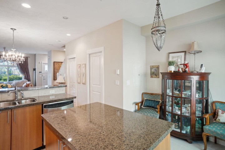 Photo 13 at 7411 Columbia Street, South Cambie, Vancouver West