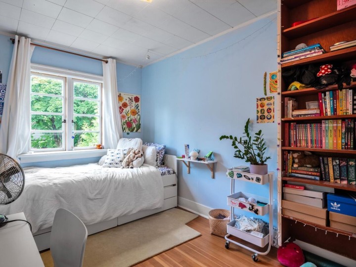 Photo 11 at 1958 W 12th Avenue, Kitsilano, Vancouver West