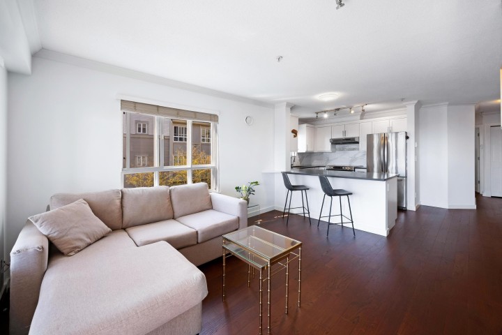 Photo 5 at 213 - 365 E 1st Street, Lower Lonsdale, North Vancouver