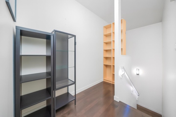 Photo 21 at 983 Richards Street, Downtown VW, Vancouver West