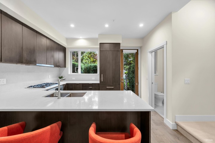 Photo 16 at 6098 Oak Street, Oakridge VW, Vancouver West