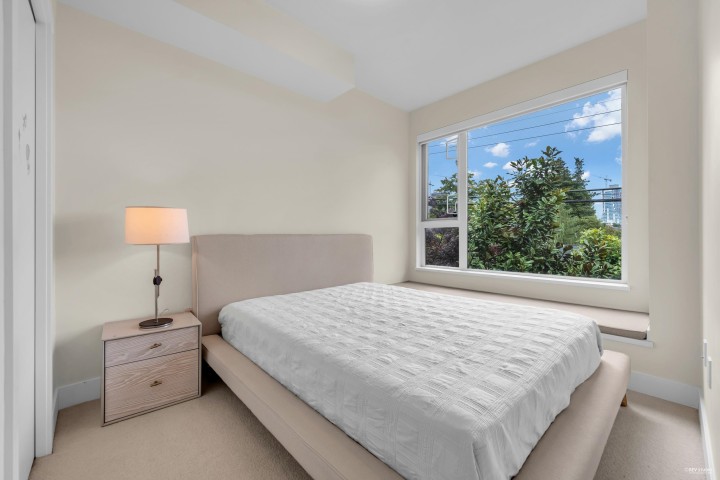 Photo 19 at 6098 Oak Street, Oakridge VW, Vancouver West