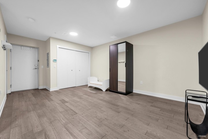 Photo 31 at 6098 Oak Street, Oakridge VW, Vancouver West