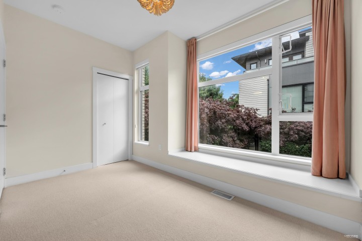 Photo 21 at 6098 Oak Street, Oakridge VW, Vancouver West