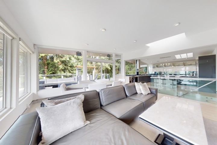 Photo 13 at 568 Palisade Drive, Canyon Heights NV, North Vancouver