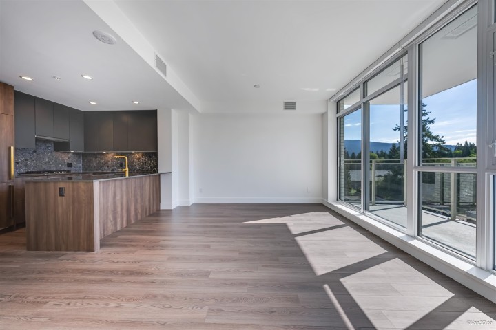 Photo 11 at 409 - 2385 Emery Court, Lynn Valley, North Vancouver