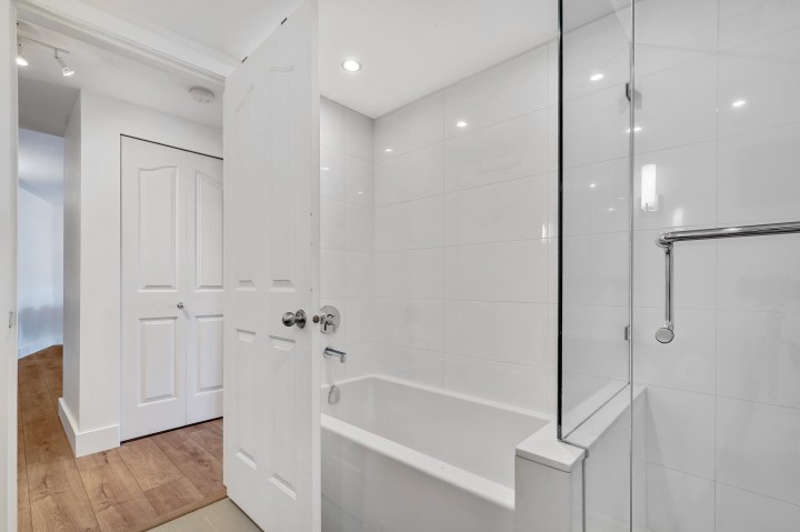 Photo 23 at 306 - 183 Keefer Place, Downtown VW, Vancouver West