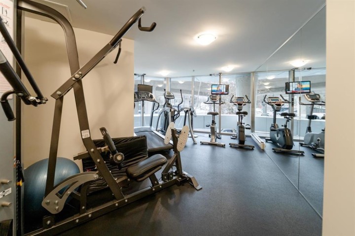 Photo 13 at 803 - 980 Cooperage Way, Yaletown, Vancouver West