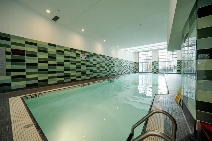 Photo 16 at 803 - 980 Cooperage Way, Yaletown, Vancouver West