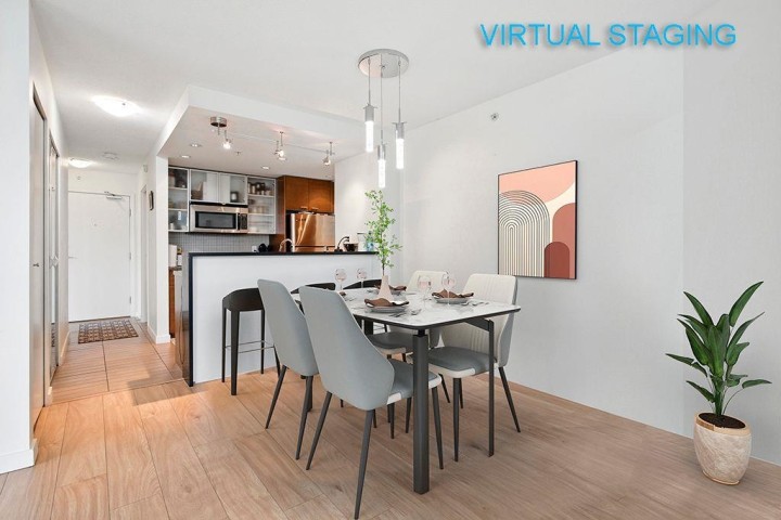 Photo 3 at 803 - 980 Cooperage Way, Yaletown, Vancouver West