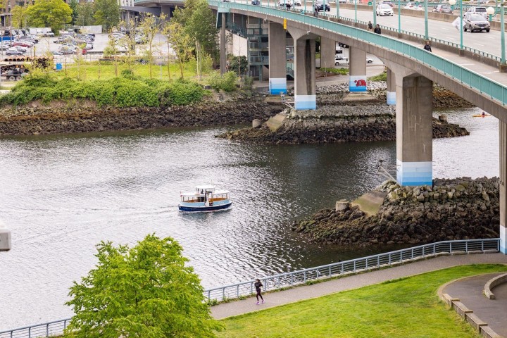 Photo 28 at 803 - 980 Cooperage Way, Yaletown, Vancouver West