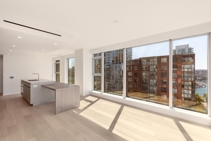 Photo 12 at 1403 - 889 Pacific Street, Downtown VW, Vancouver West