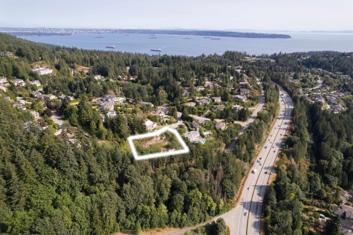 Photo 11 at 4783 Westwood Place, Cypress Park Estates, West Vancouver