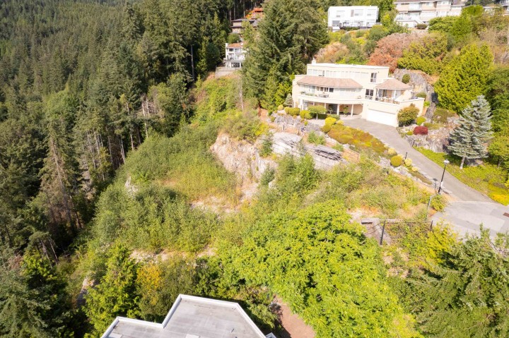 Photo 8 at 4783 Westwood Place, Cypress Park Estates, West Vancouver