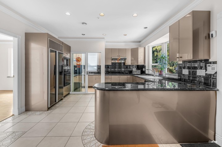 Photo 10 at 1463 W 57th Street, South Granville, Vancouver West