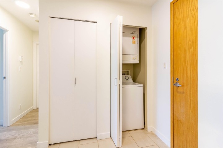 Photo 12 at 1203 - 1200 Georgia Street, Coal Harbour, Vancouver West