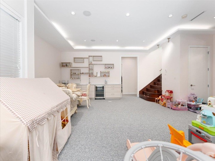 Photo 23 at 3011 W 27th Avenue, MacKenzie Heights, Vancouver West