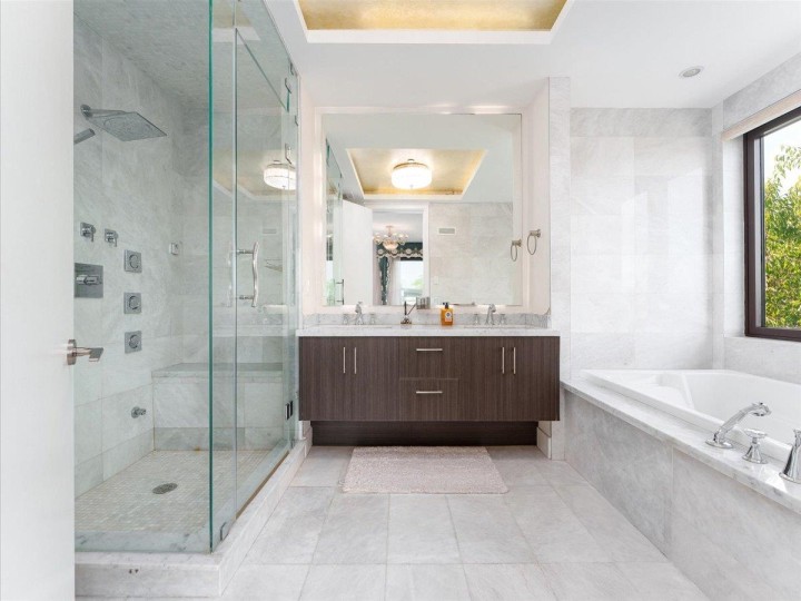 Photo 13 at 3011 W 27th Avenue, MacKenzie Heights, Vancouver West