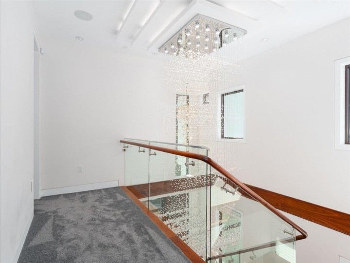 Photo 10 at 3011 W 27th Avenue, MacKenzie Heights, Vancouver West