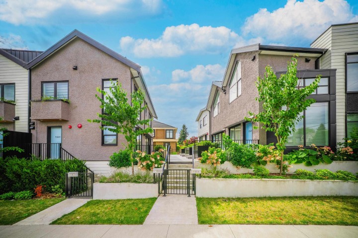 Photo 5 at 7351 Oak Street, South Granville, Vancouver West