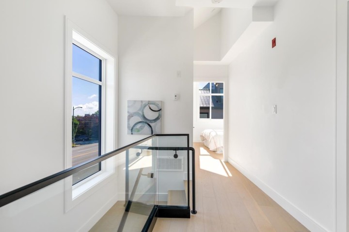 Photo 11 at 7351 Oak Street, South Granville, Vancouver West