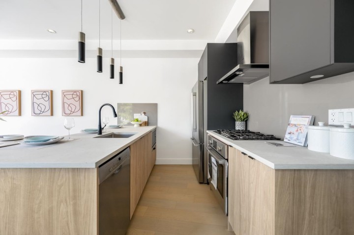 Photo 10 at 7355 Oak Street, South Granville, Vancouver West