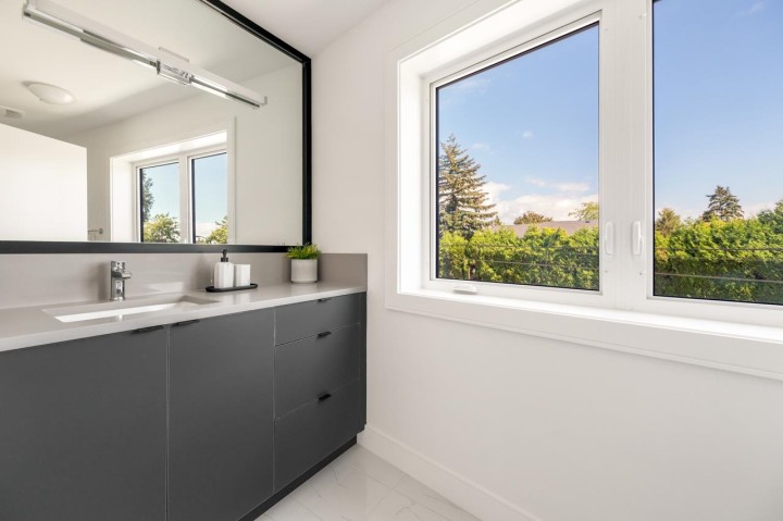 Photo 7 at 7359 Oak Street, South Granville, Vancouver West