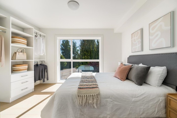 Photo 8 at 7359 Oak Street, South Granville, Vancouver West