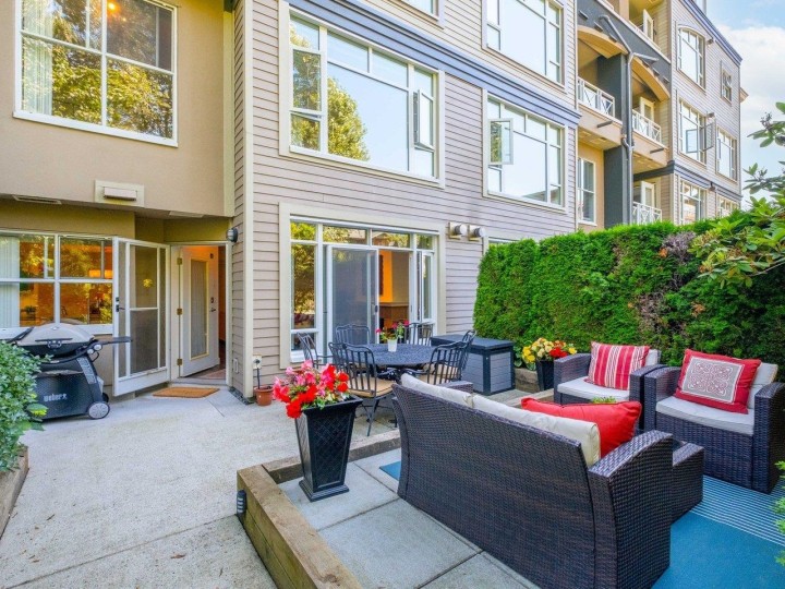 Photo 2 at 204 - 3600 Windcrest Drive, Roche Point, North Vancouver