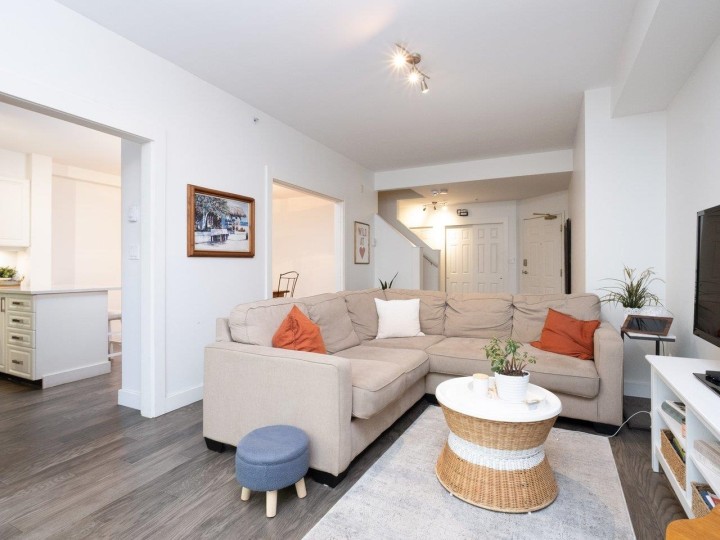 Photo 6 at 204 - 3600 Windcrest Drive, Roche Point, North Vancouver