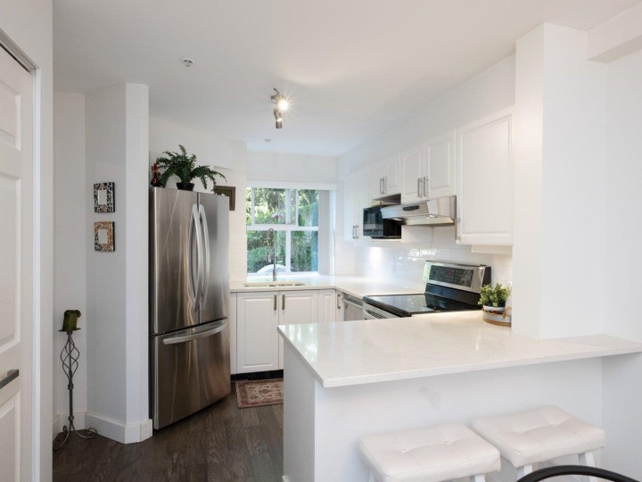 Photo 12 at 204 - 3600 Windcrest Drive, Roche Point, North Vancouver