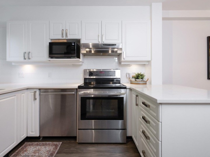 Photo 10 at 204 - 3600 Windcrest Drive, Roche Point, North Vancouver