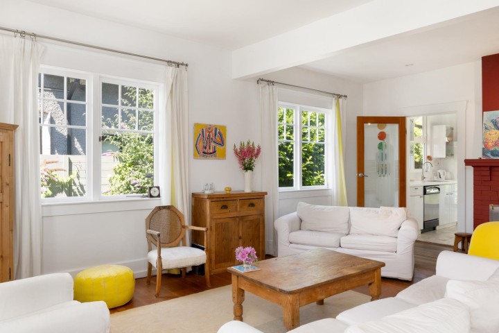 Photo 6 at 2433 Mathers Avenue, Dundarave, West Vancouver