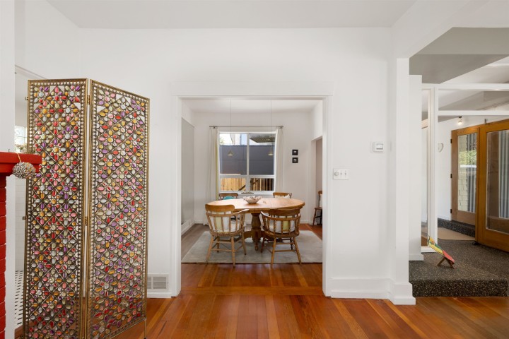 Photo 7 at 2433 Mathers Avenue, Dundarave, West Vancouver