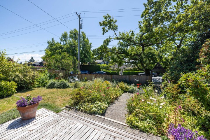 Photo 34 at 2433 Mathers Avenue, Dundarave, West Vancouver