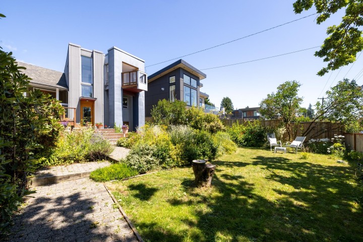 Photo 31 at 2433 Mathers Avenue, Dundarave, West Vancouver