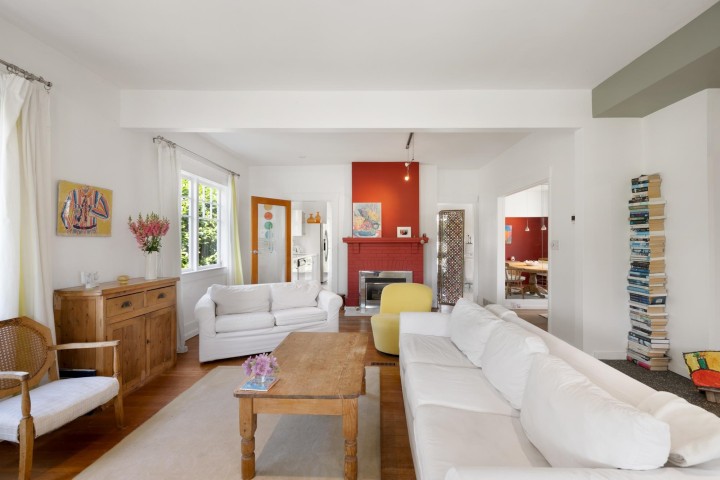 Photo 4 at 2433 Mathers Avenue, Dundarave, West Vancouver