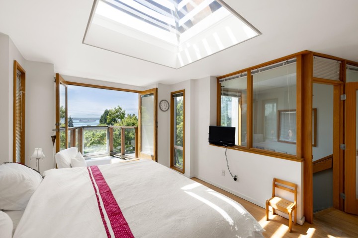 Photo 21 at 2433 Mathers Avenue, Dundarave, West Vancouver