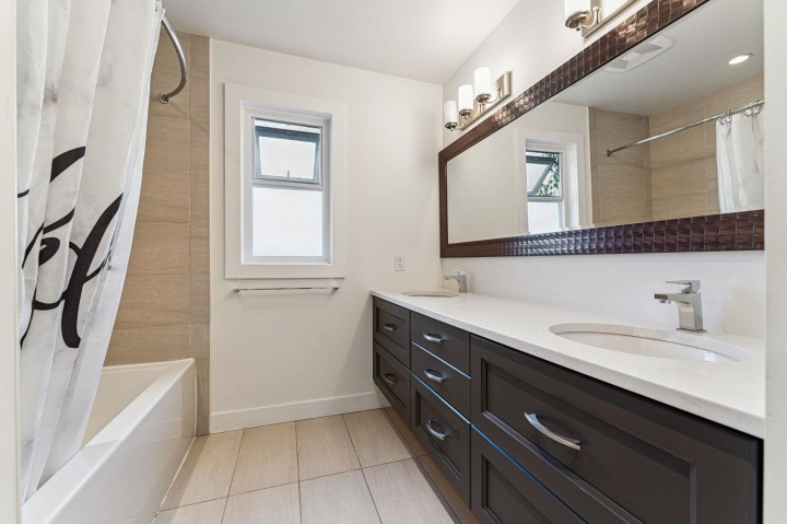 Photo 27 at 50 Panorama Road, Lions Bay, West Vancouver