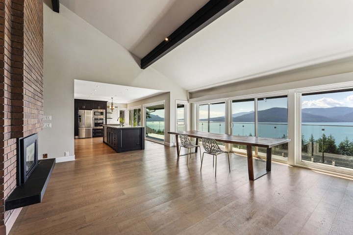 Photo 6 at 50 Panorama Road, Lions Bay, West Vancouver