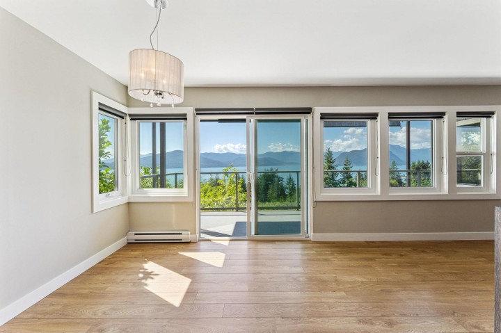 Photo 26 at 50 Panorama Road, Lions Bay, West Vancouver