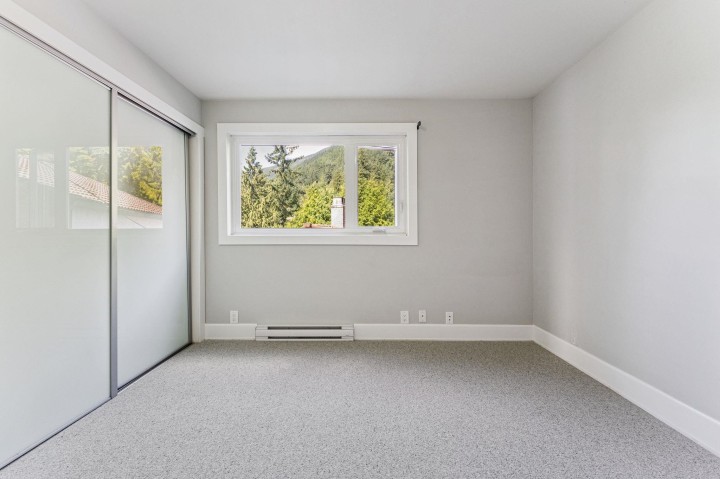 Photo 30 at 50 Panorama Road, Lions Bay, West Vancouver