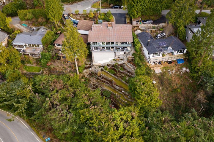 Photo 38 at 50 Panorama Road, Lions Bay, West Vancouver