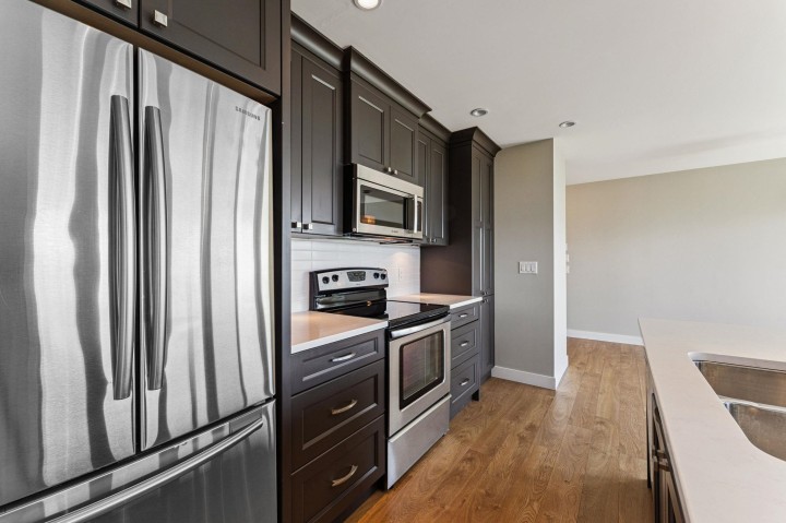 Photo 14 at 50 Panorama Road, Lions Bay, West Vancouver