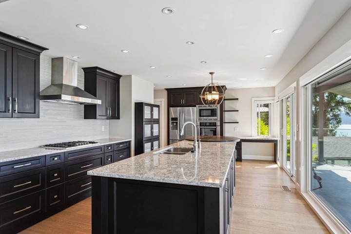 Photo 11 at 50 Panorama Road, Lions Bay, West Vancouver