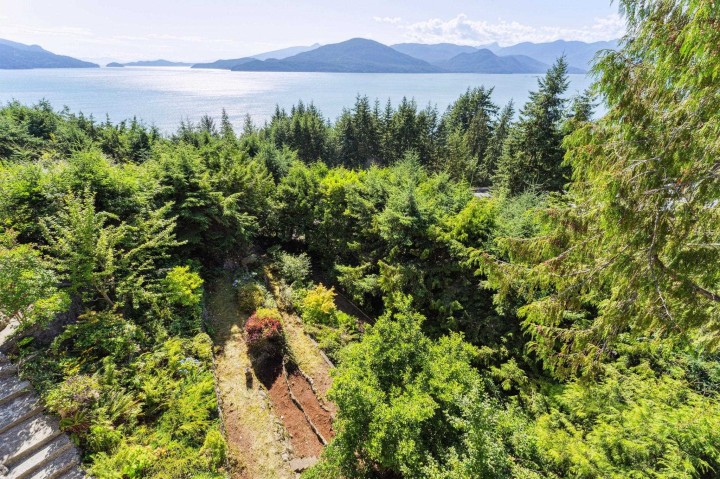 Photo 39 at 50 Panorama Road, Lions Bay, West Vancouver